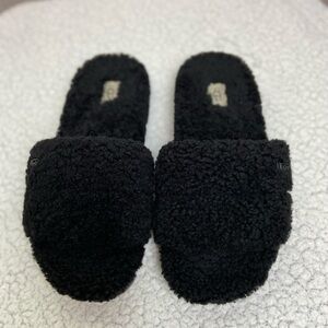UGG Cozetta Curly Genuine Shearling Slides, Black, Woman’s 9